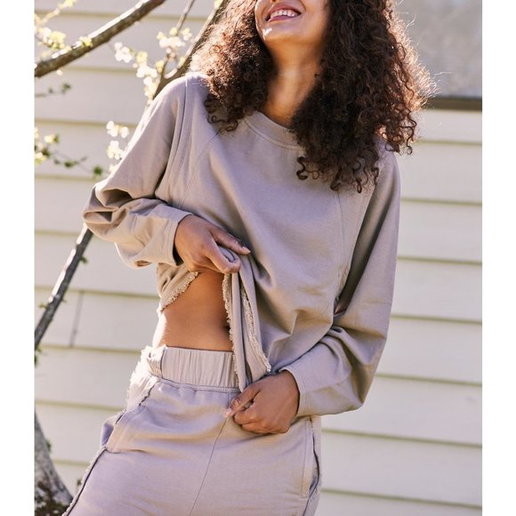 NWT FP Movement Where The Wind Blows Sweatshirt / Cashmere - Picture 2 of 4